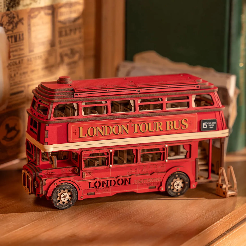 London Tour Bus - DIY Model Kit